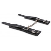 Манжеты с ремешками и карабинами для сцепки - Пикантные штучки - купить с доставкой в Комсомольске-на-Амуре