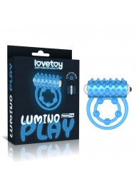 Голубое, светящееся в темноте виброкольцо Lumino Play Vibrating Penis Ring - Lovetoy - в Комсомольске-на-Амуре купить с доставкой