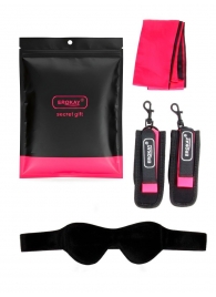 Черно-розовый эротический набор: маска, наручники и повязка - Erokay - купить с доставкой в Комсомольске-на-Амуре