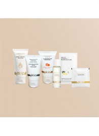 Набор YESforLOV La Trousse Enchantée в бежевой косметичке - YESforLOV - купить с доставкой в Комсомольске-на-Амуре