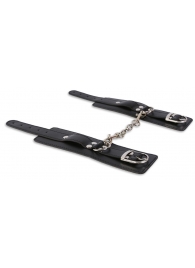 Манжеты с ремешками и карабинами для сцепки - Пикантные штучки - купить с доставкой в Комсомольске-на-Амуре