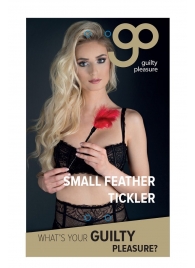 Пластиковая метелочка с красными пёрышками Small Feather Tickler - 32 см. - Blush Novelties - купить с доставкой в Комсомольске-на-Амуре