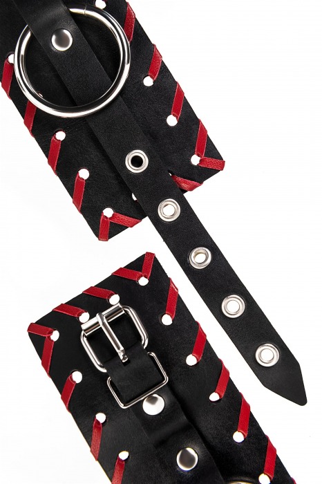 Черно-красные оковы из натуральной кожи - Pecado - купить с доставкой в Комсомольске-на-Амуре