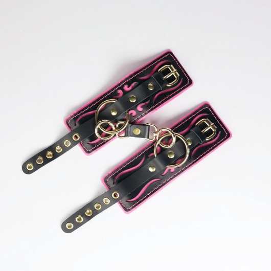Черные кожаные наручники с розовой строчкой - Crazy Handmade - купить с доставкой в Комсомольске-на-Амуре Черные кожаные наручники с розовой строчкой - Crazy Handmade - купить с доставкой в Комсомольске-на-Амуре