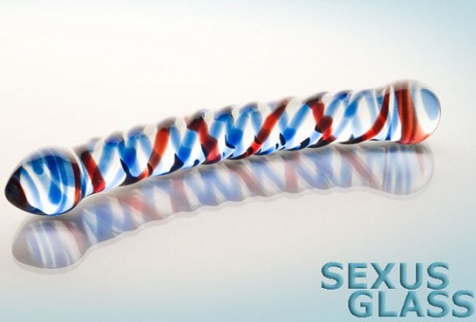 Двусторонний стеклянный фаллос с разноцветными спиралями - Sexus купить с доставкой в интернет-магазине Orgasmix в Комсомольске-на-Амуре Двусторонний стеклянный фаллос с разноцветными спиралями - Sexus